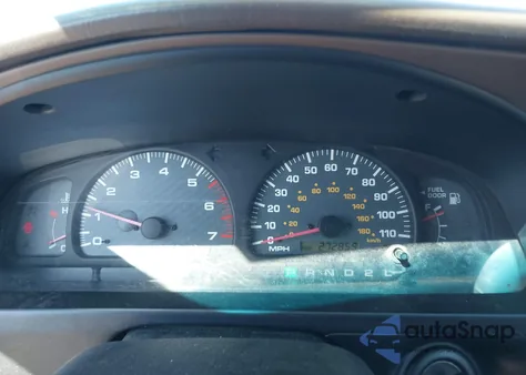 1999 Toyota 4Runner Sr5 V6 z USA, uszkodzony, nr VIN JT3GN86R7X0113978